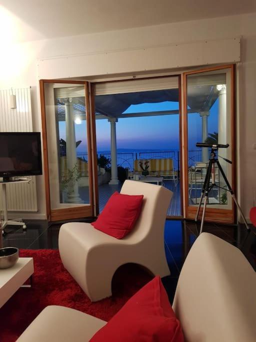 La Casa Di Giorgina Appartement Sorrento Buitenkant foto